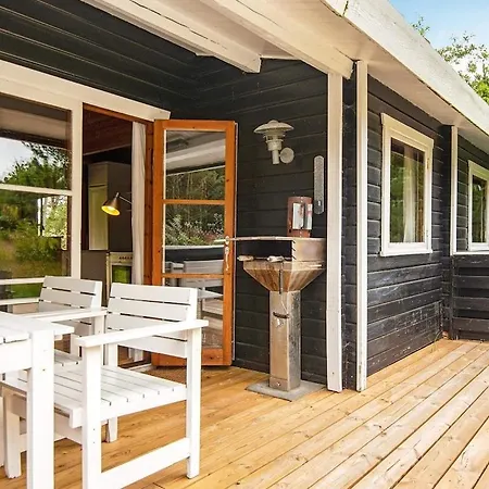 6 Person In Henne-by Traum Henne Strand