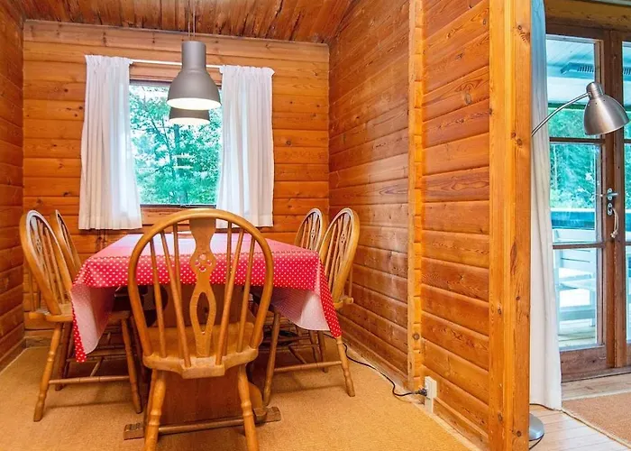 6 Person In Henne-by Traum * Henne Strand