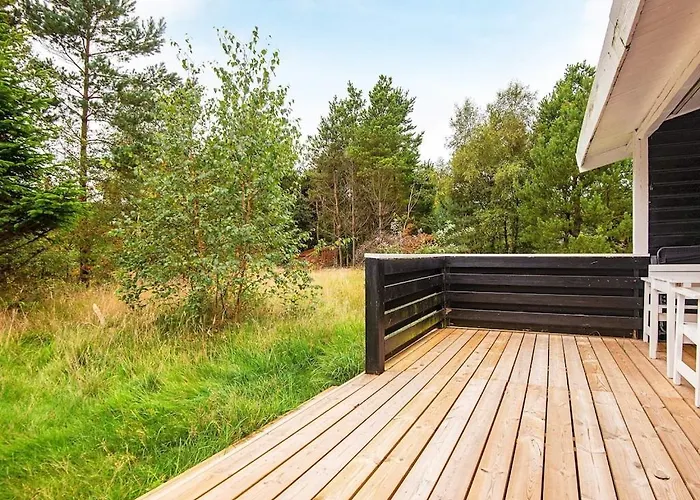 6 Person In Henne-by Traum * Henne Strand